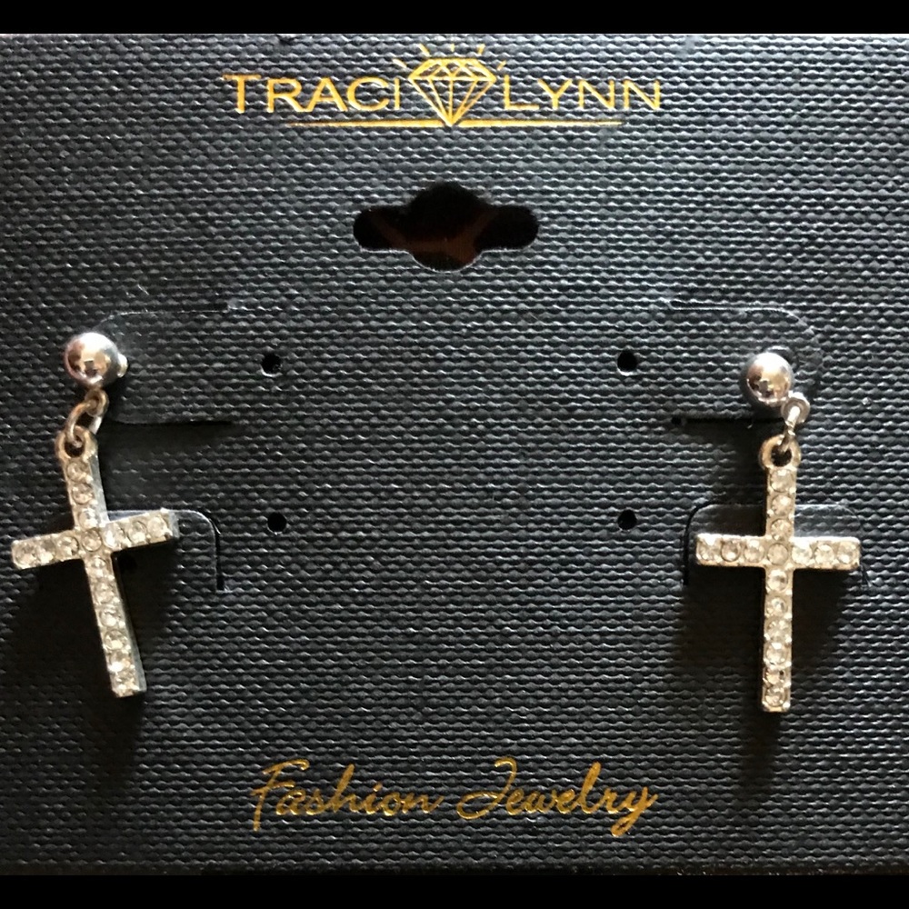 Jewelry - Picture 4 of 9